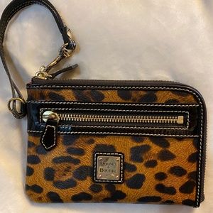 Dooney & Bourke leopard wristlet with patent trim